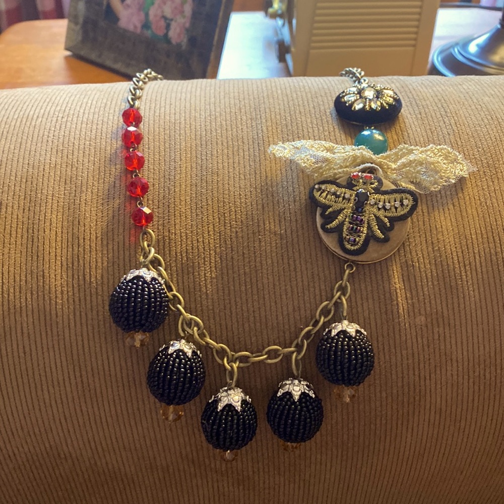 Plunder necklace
